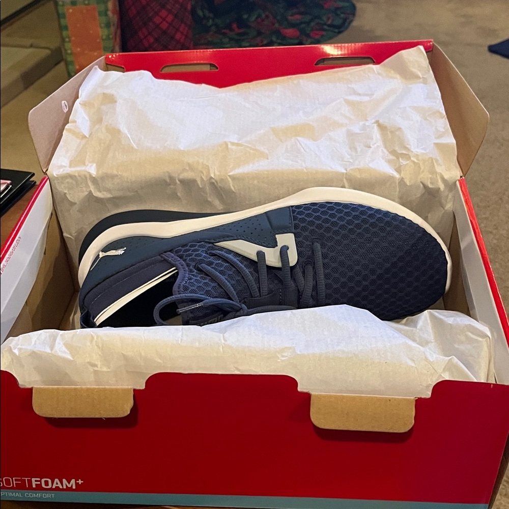 Puma Men's Dark Blue Sneakers